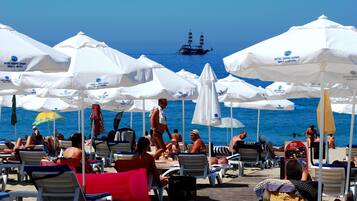 Beach nearby, beach volleyball