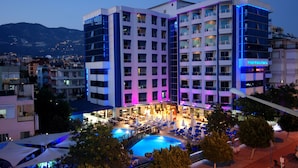 Front of property - Grand Zaman Garden Hotel (Alanya)