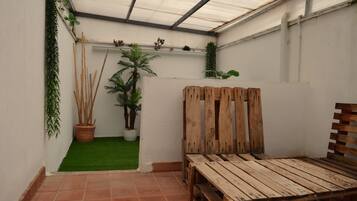 Deluxe Double Room | Terrace/patio