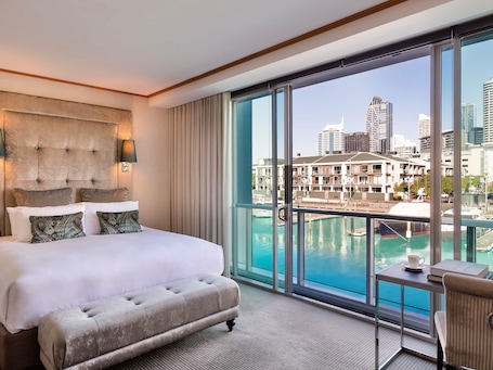 Luxury Room, 1 King Bed, Marina View (Club Millesime access) | Minibar, in-room safe, desk, laptop workspace