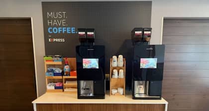 Holiday Inn Express Hotel & Suites Altoona-Des Moines by IHG