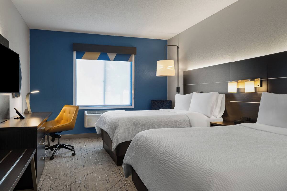 Standard Room, 2 Queen Beds