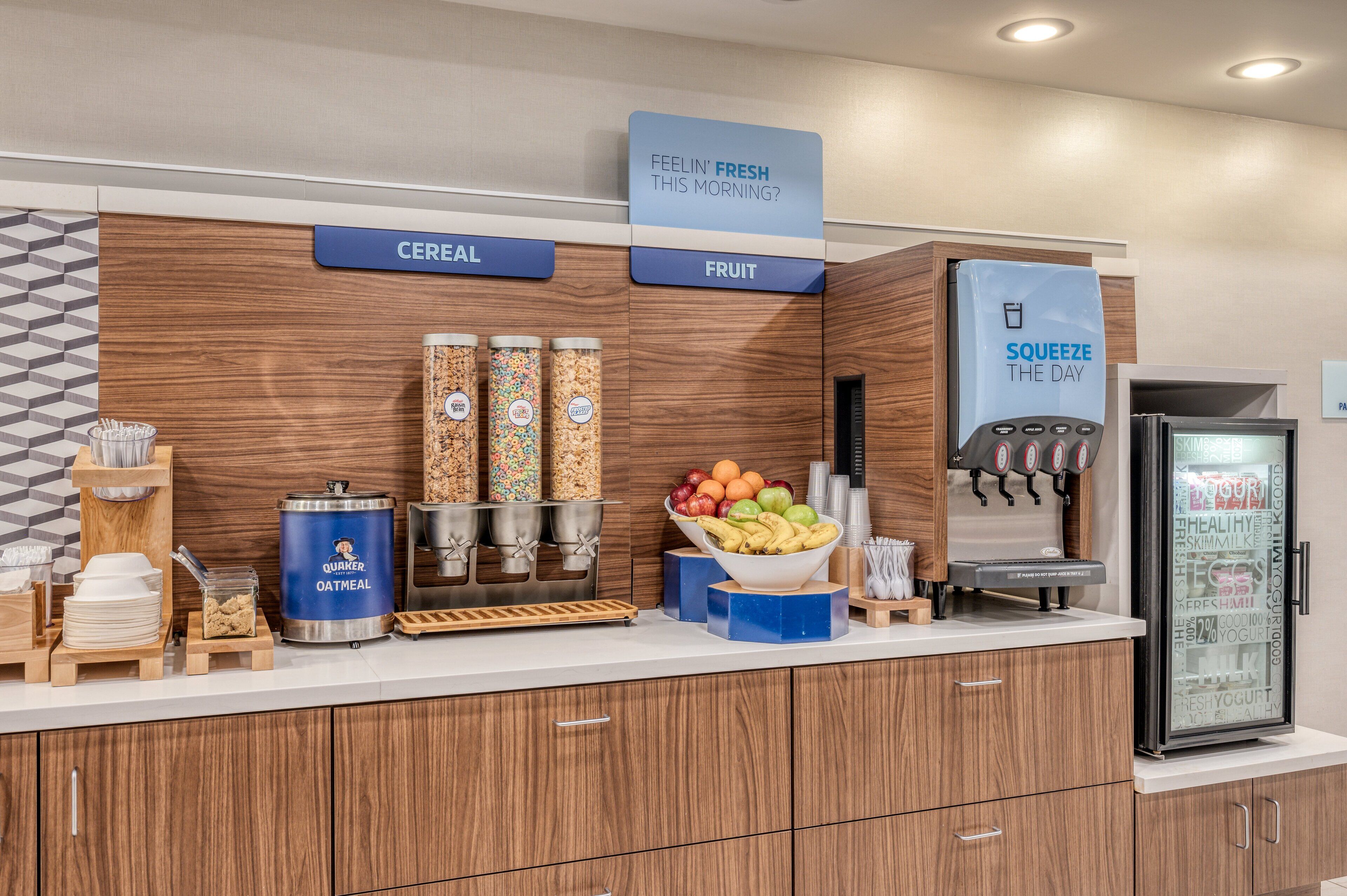 free daily full breakfast