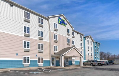 Extended Stay America Select Suites - Louisville - South