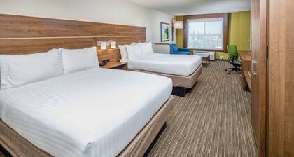 Holiday Inn Express and Suites Modesto by IHG