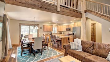 Cabaña Deluxe, 3 habitaciones | Cocina privada | Cafetera y tetera