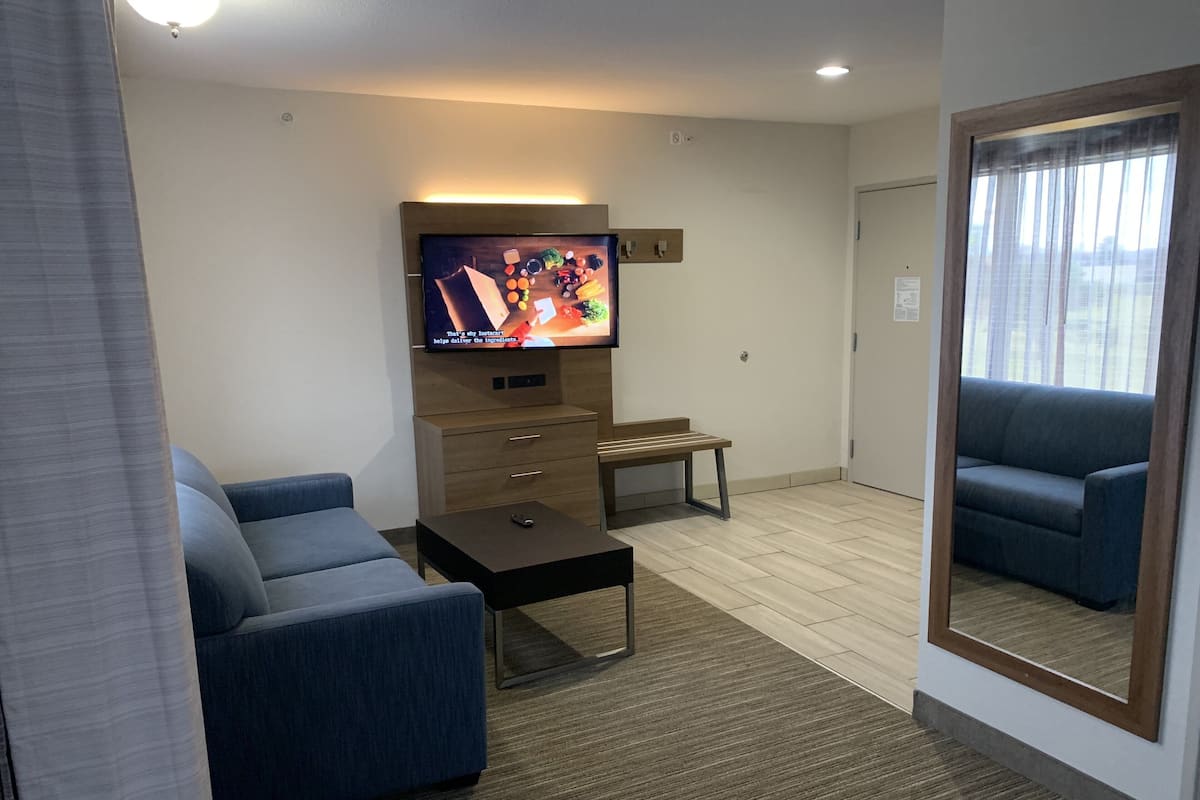 suite, 2 queen beds | 1 bedroom, in-room safe, desk, iron/ironing board