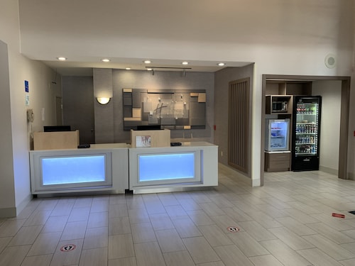 Holiday Inn Express Hotel & Suites Franklin-Oil City by IHG