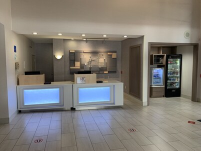 Holiday Inn Express Hotel & Suites Franklin-Oil City by IHG