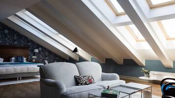 Sky Loft | Literie de qualité supérieure, matelas Select Comfort, minibar