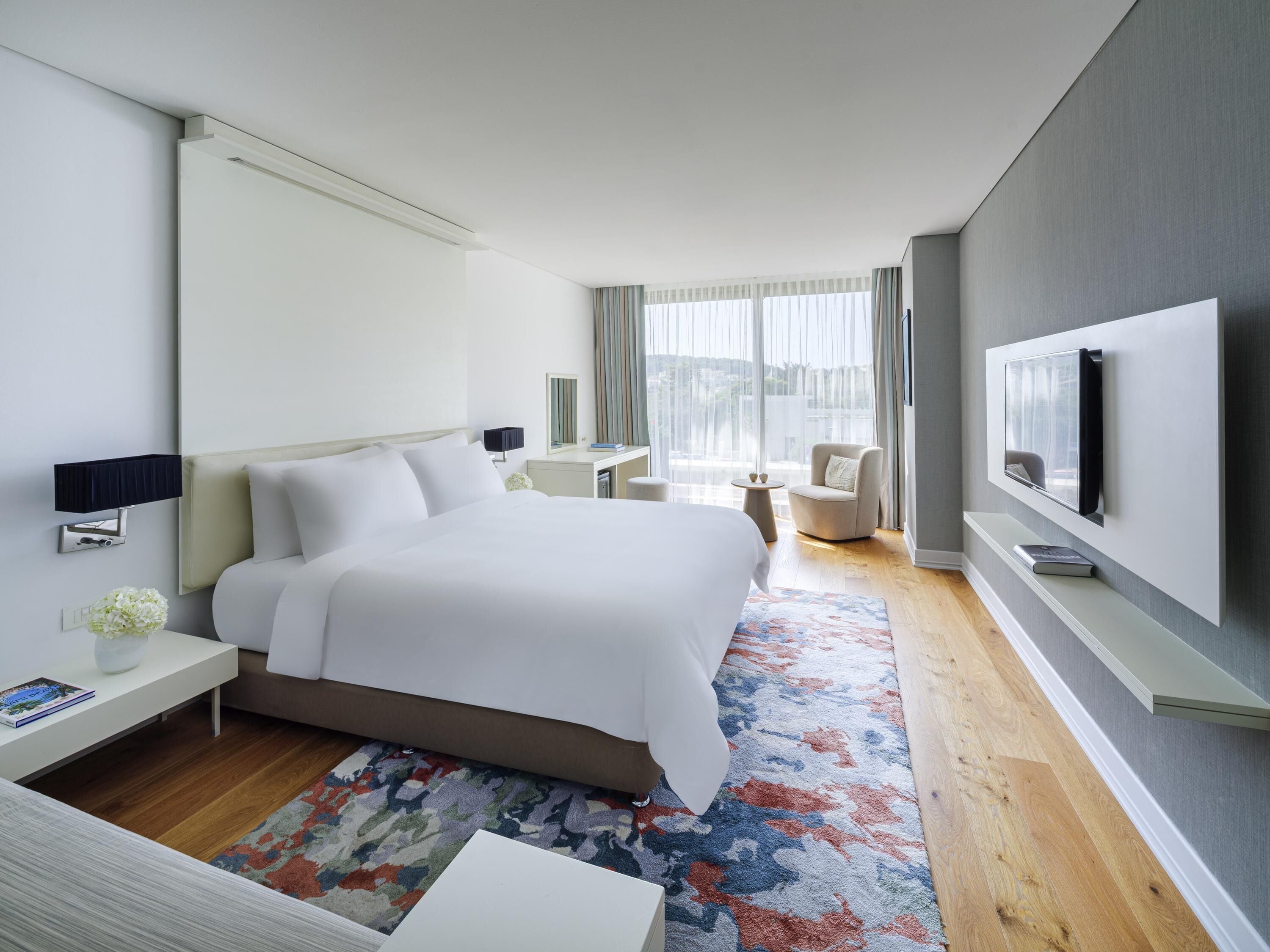 Classic Room, 1 Double Bed | Premium bedding, down comforters, memory foam beds, minibar