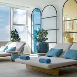 Indoor pool, seasonal outdoor pool, free cabanas, pool umbrellas
