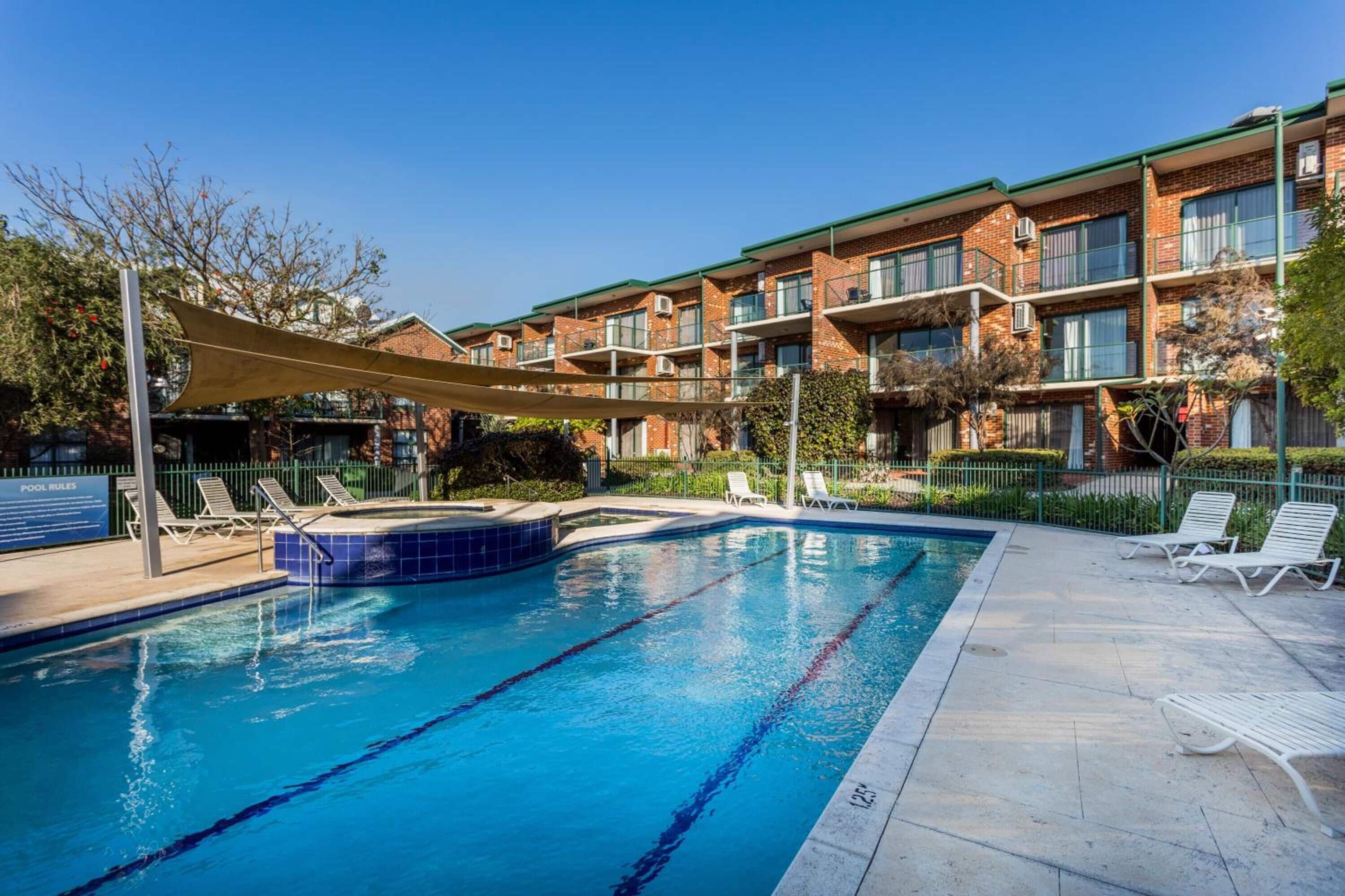 Perth Ascot Central Apartment Hotel — image 5