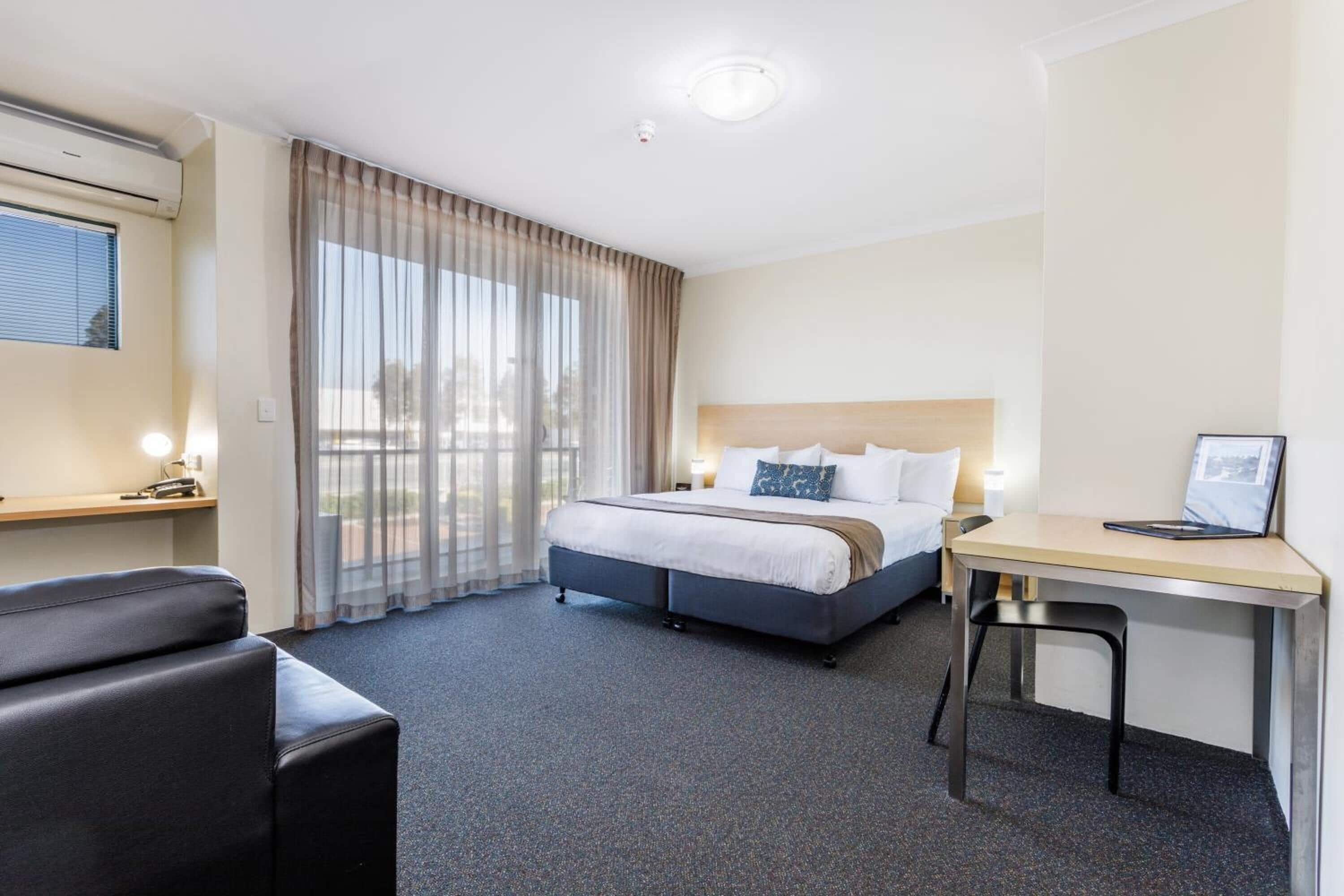 Perth Ascot Central Apartment Hotel — image 16