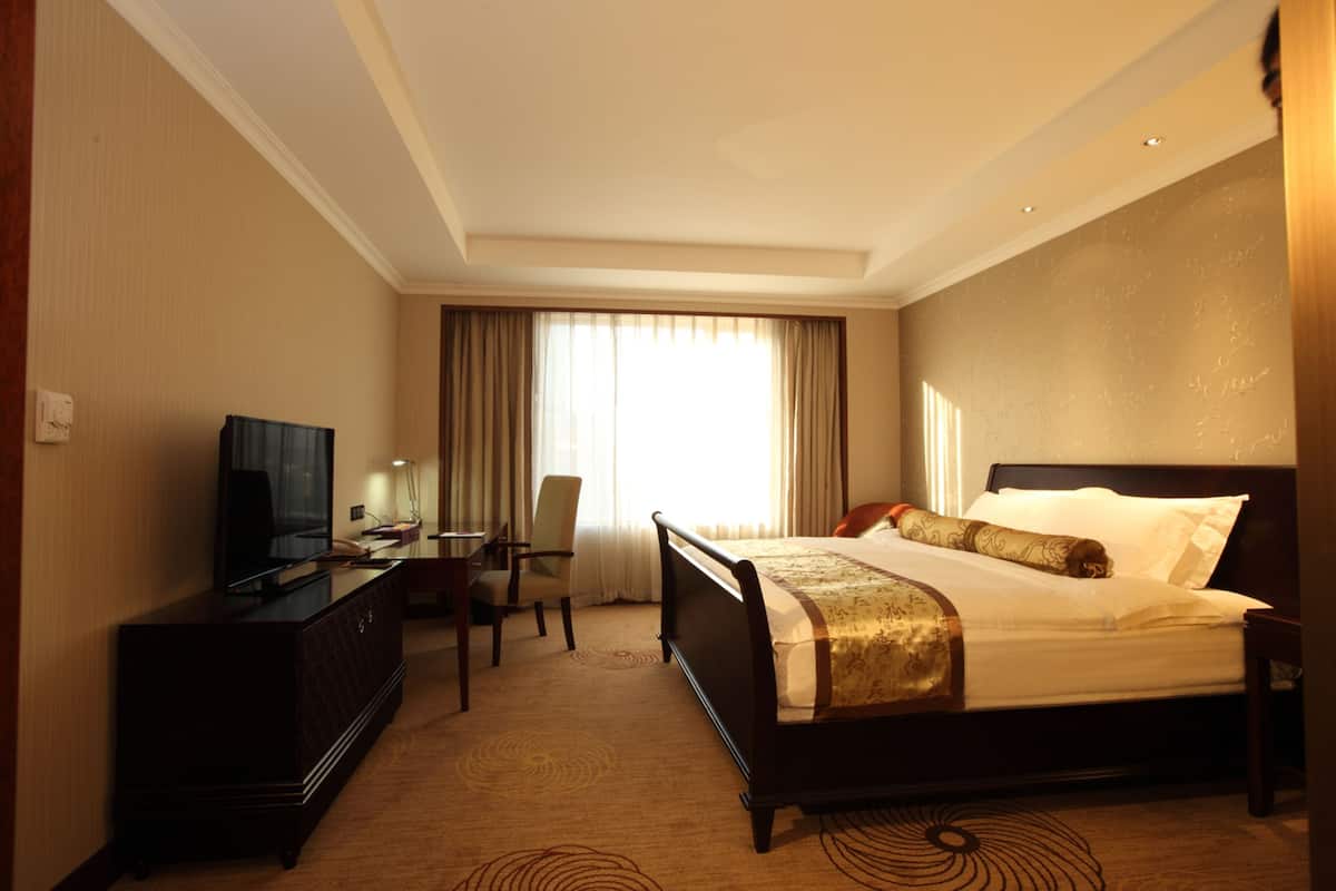 Deluxe Room, 1 Queen Bed