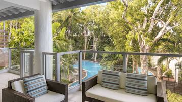 Family Apartment, 3 Bedrooms | Balcony