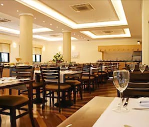 Restaurant - Luz Plaza São Paulo (São Paulo)