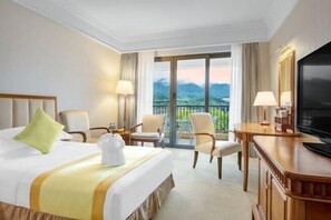 Alarm clocks - Bishuiwan Hot Spring Resort (Guangzhou)