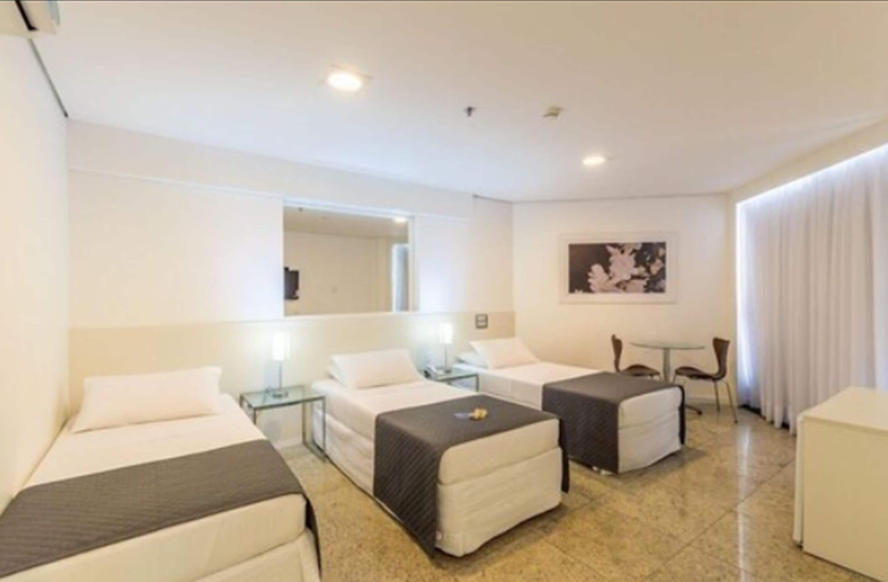 Premium Triplo (não tem vista mar) | In-room safe, blackout curtains, soundproofing, free WiFi