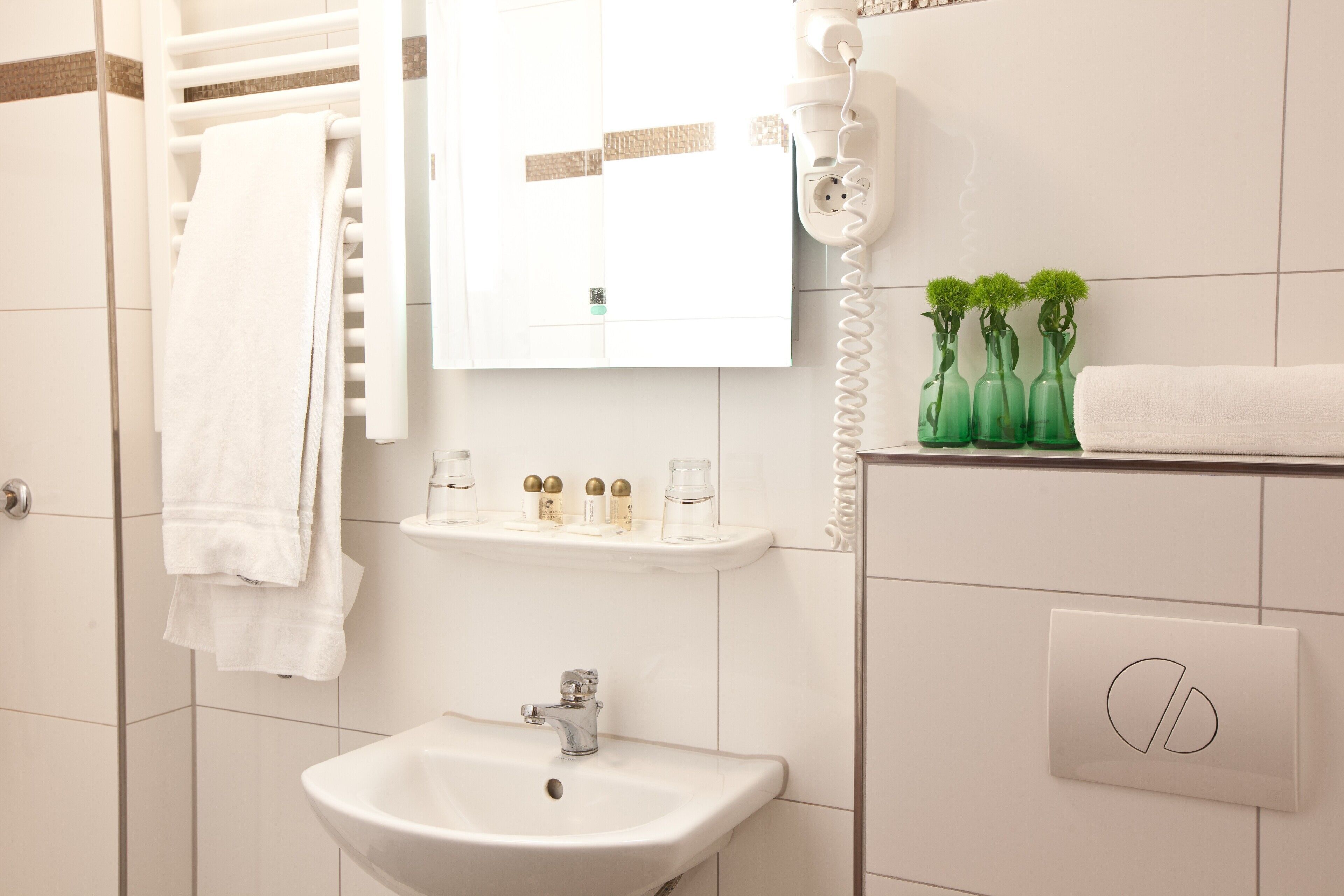 Bathroom | Shower, free toiletries, hair dryer, towels