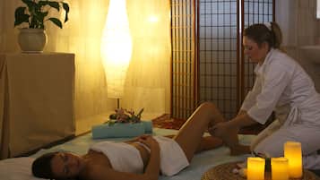 Couples treatment room(s), sauna, hot tub, hot springs/mineral springs