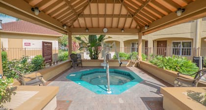 Blue Tree Resort at Lake Buena Vista