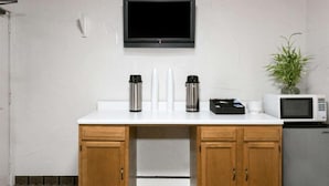 Coffee service - Post Oak Inn (Early)