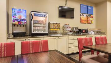 Free daily buffet breakfast