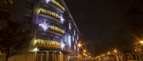 Front of property - evening/night