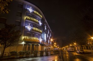 Front of property – evening/night