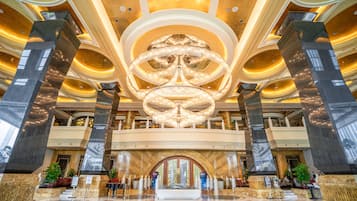 Quầy tiếp tân