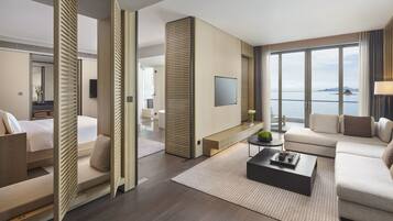 Suite, 1 Bedroom, Club Lounge Access, Ocean View | Premium bedding, down comforters, minibar, in-room safe