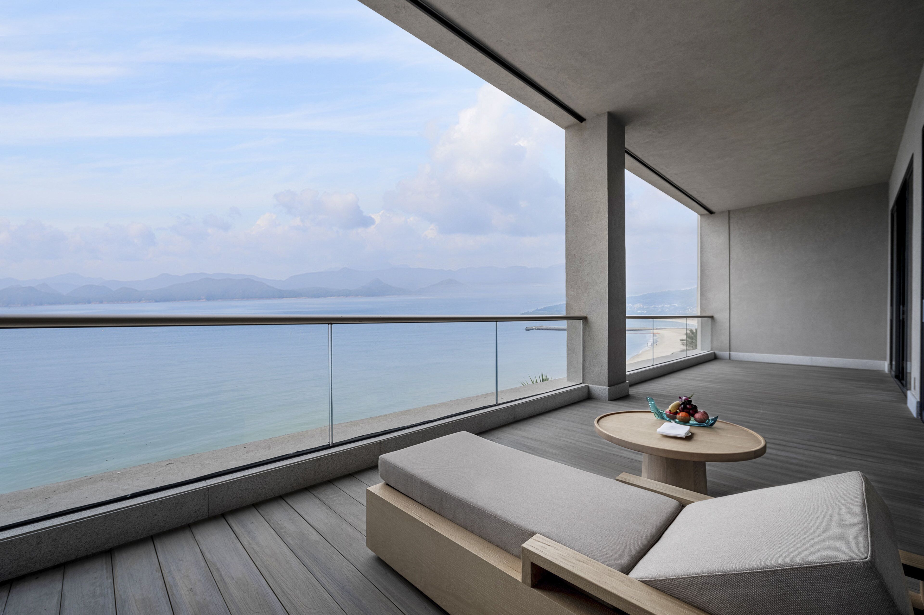 Suite, 1 Bedroom, Club Lounge Access, Ocean View | Premium bedding, down comforters, minibar, in-room safe