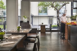 3 Restaurants; Frühstück, Mittagessen und Abendessen werden serviert