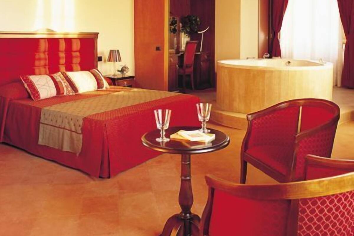 Minibar, in-room safe, desk, cots/infant beds