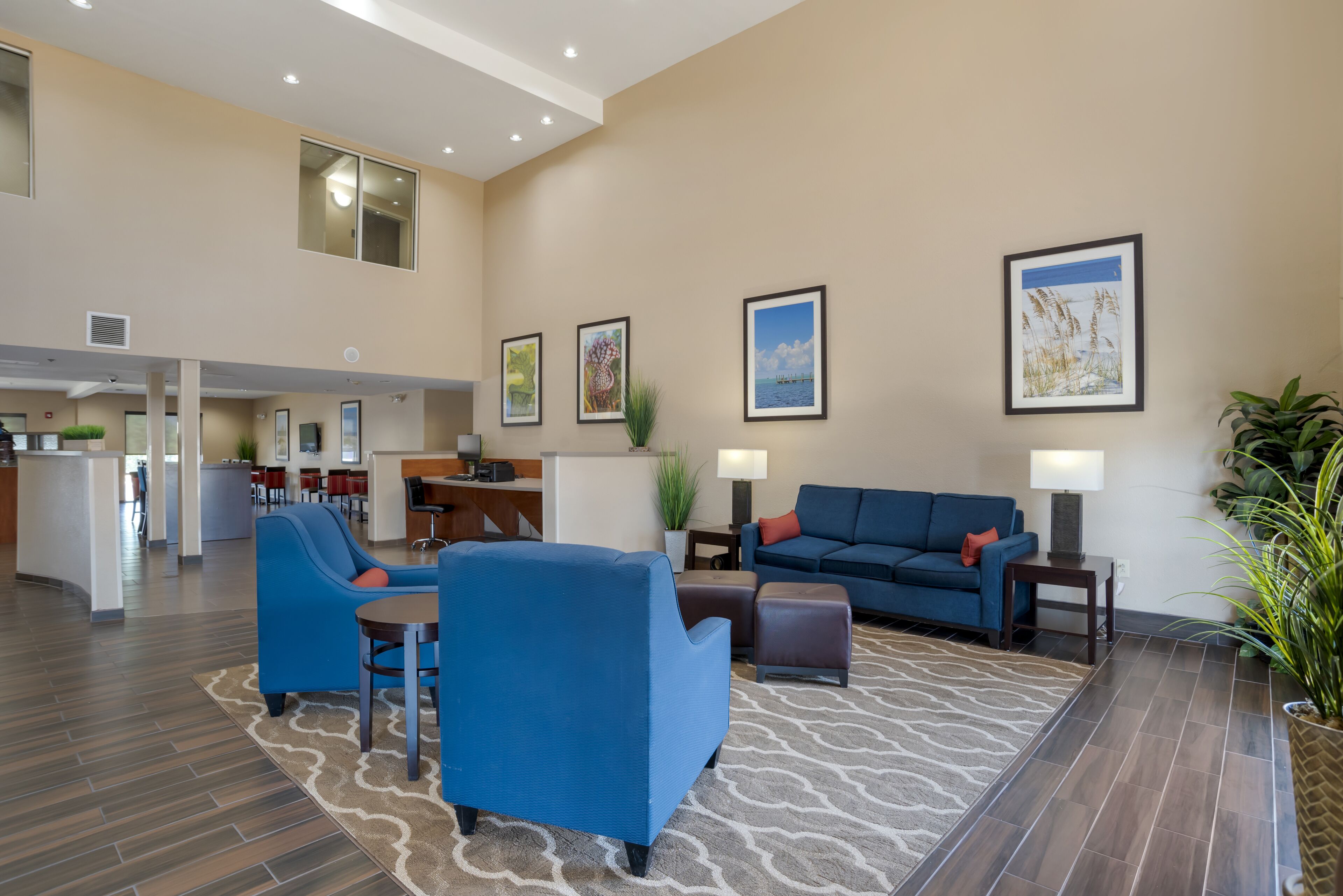 Àrea amb seients del vestíbul