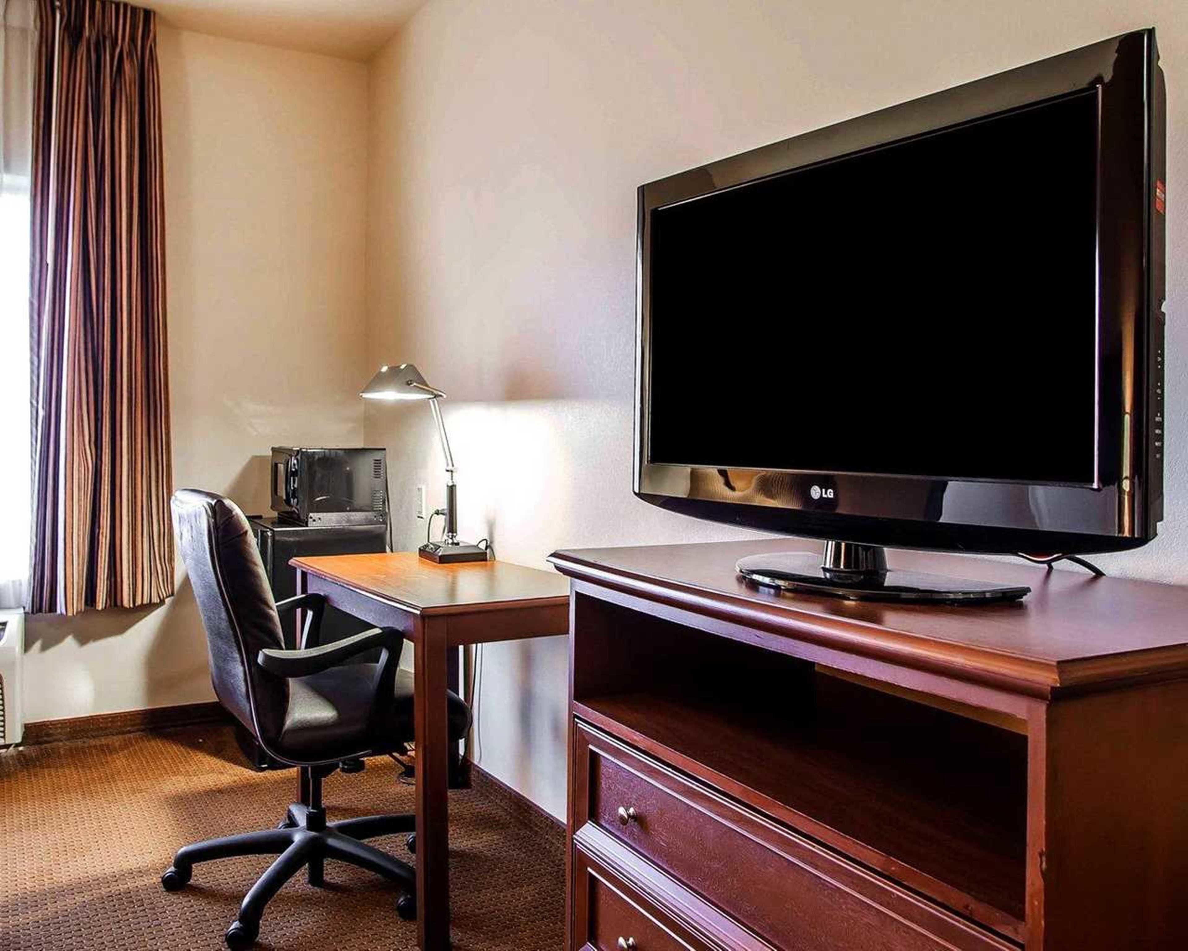 down duvets, select comfort beds, in-room safe, desk