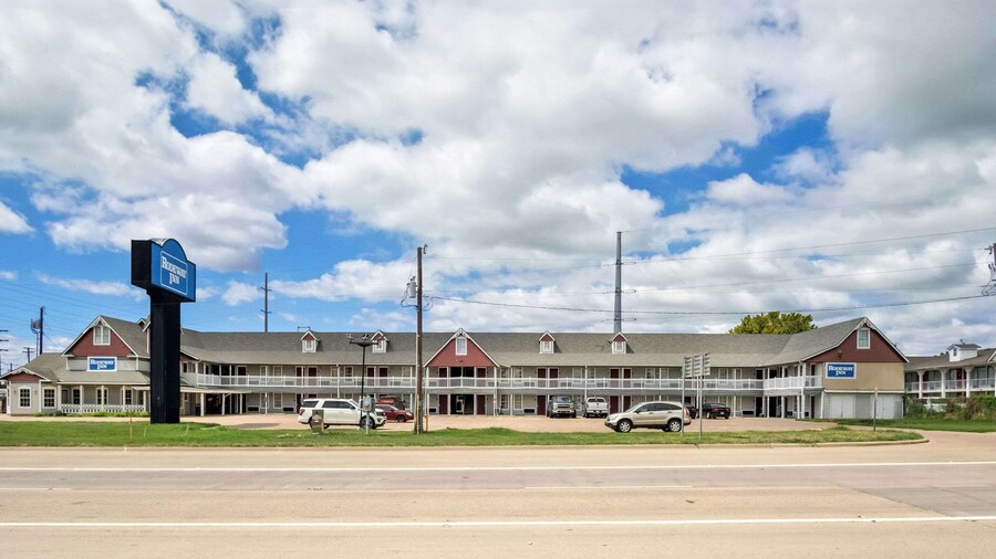 Rodeway Inn Waco Downtown near University
