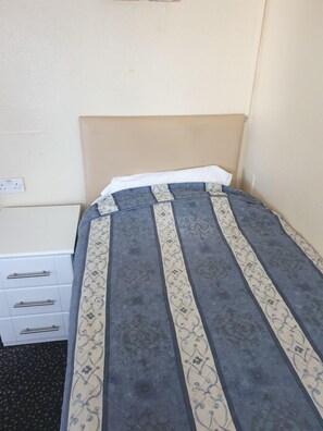 Chambre simple de base | Accès au Wi-Fi (inclus)