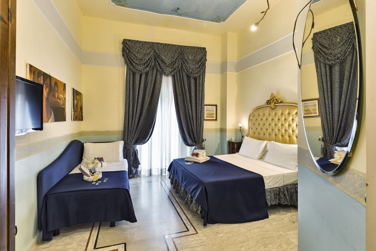 Superior Triple Room | Premium bedding, minibar, in-room safe, desk