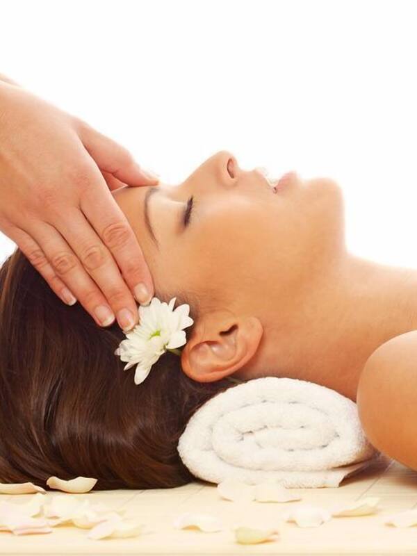Body treatments, facials, massage/treatment rooms, massages