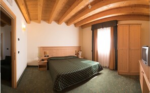 Standard Double Room Single Use, Accessible, Non Smoking