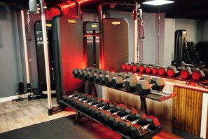 Gym - Heritage Park Pontypridd, Trademark Collection by Wyndham (Pontypridd)