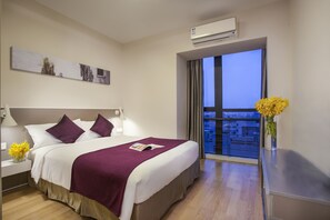 In-room safe, desk, soundproofing, iron/ironing board