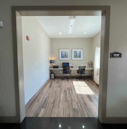 Centro de negocios. Best Western Cleveland Inn & Suites