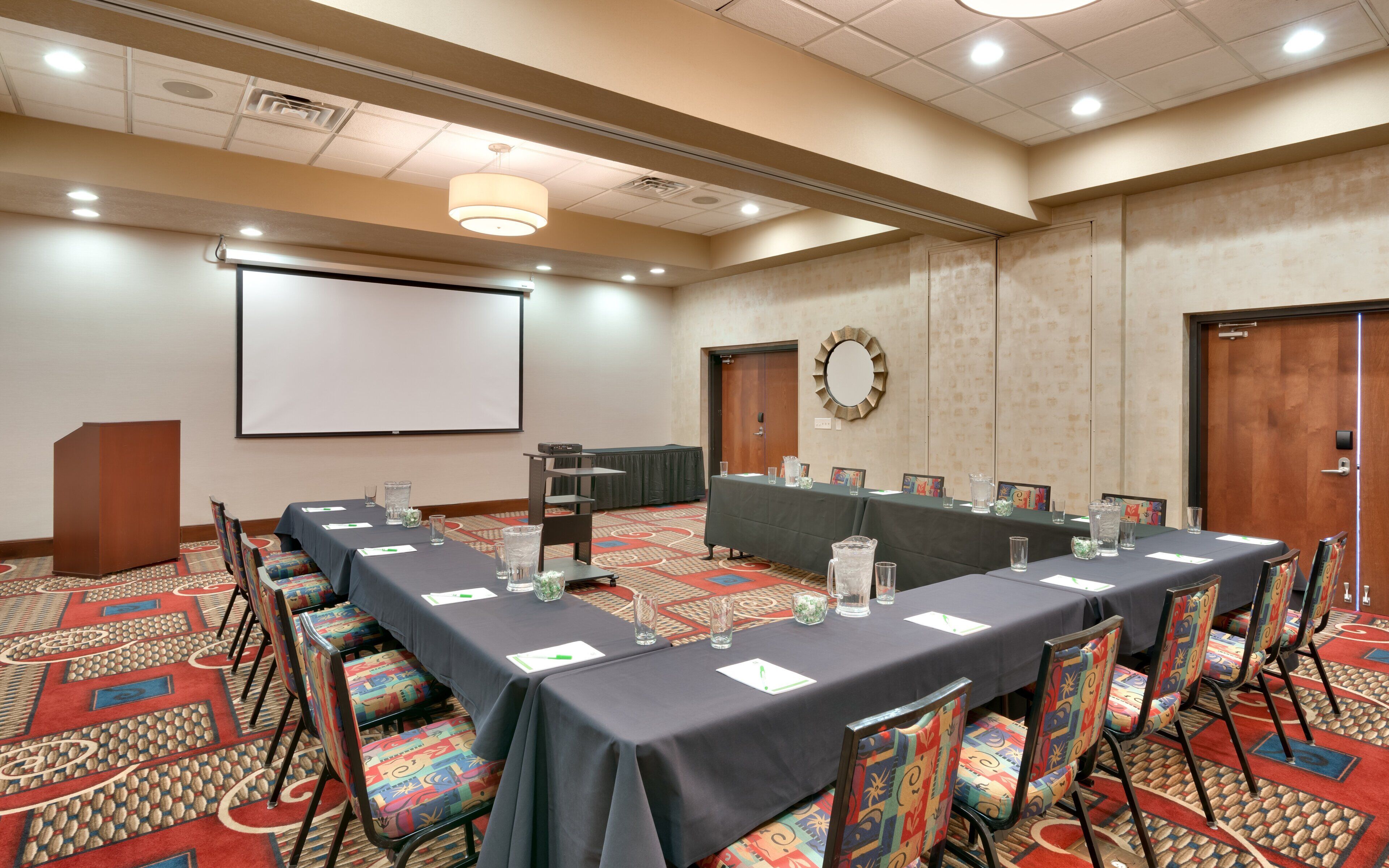 Foto - Holiday Inn Hotel & Suites Salt Lake City-Airport West by IHG