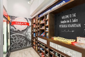 Restaurant - Hampton Inn & Suites Pittsburgh-Downtown (Pittsburgh)