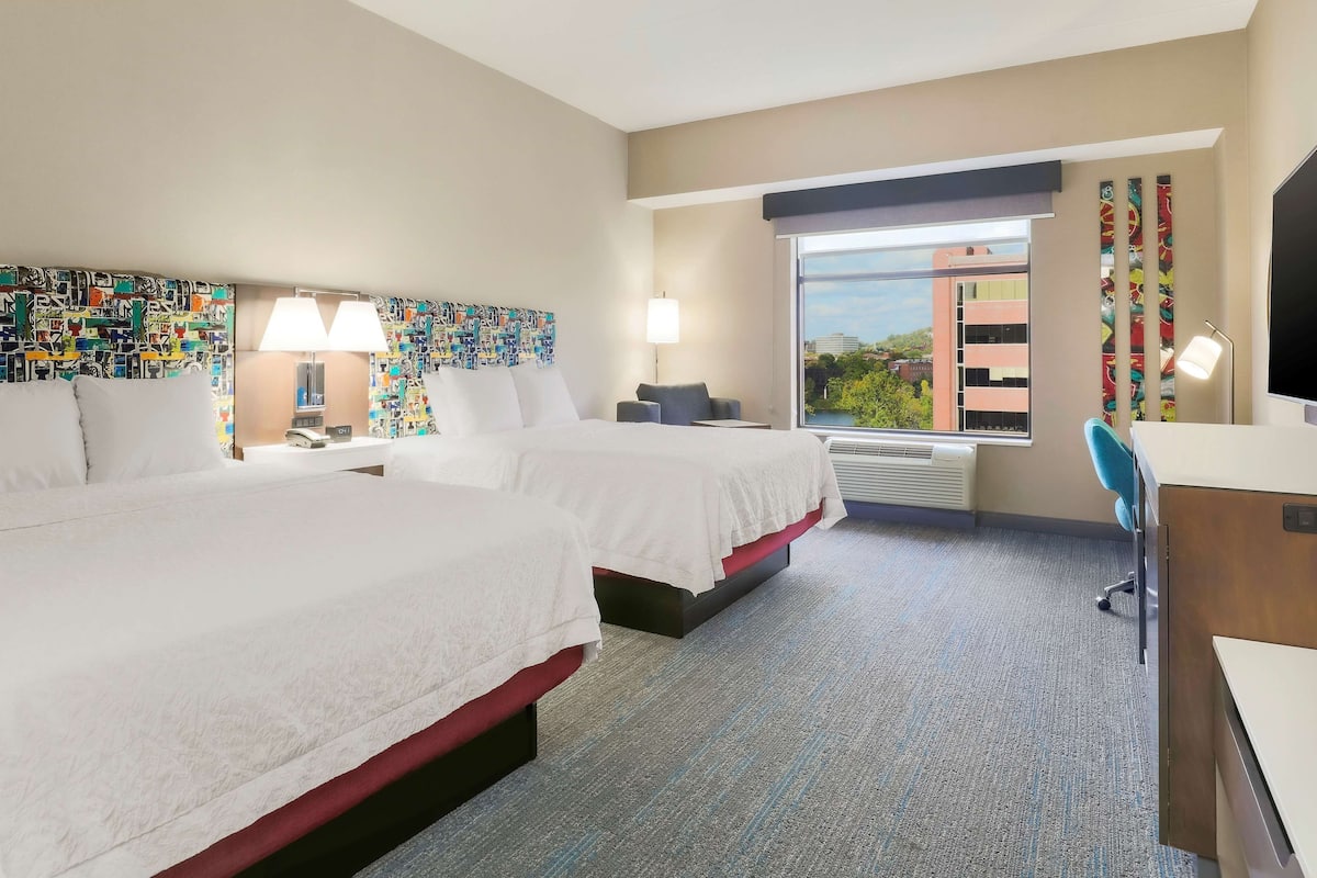 Premium bedding, pillow-top beds, in-room safe, desk