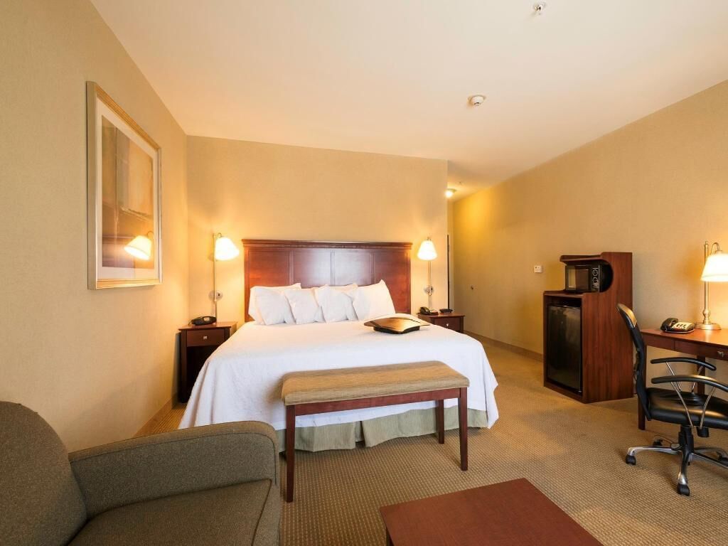 Desk, iron/ironing board, free cribs/infant beds, free WiFi