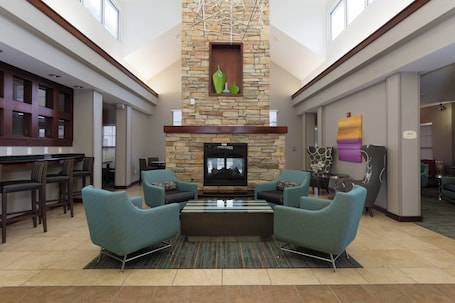 Lobby lounge. Residence Inn by Marriott Baton Rouge near LSU